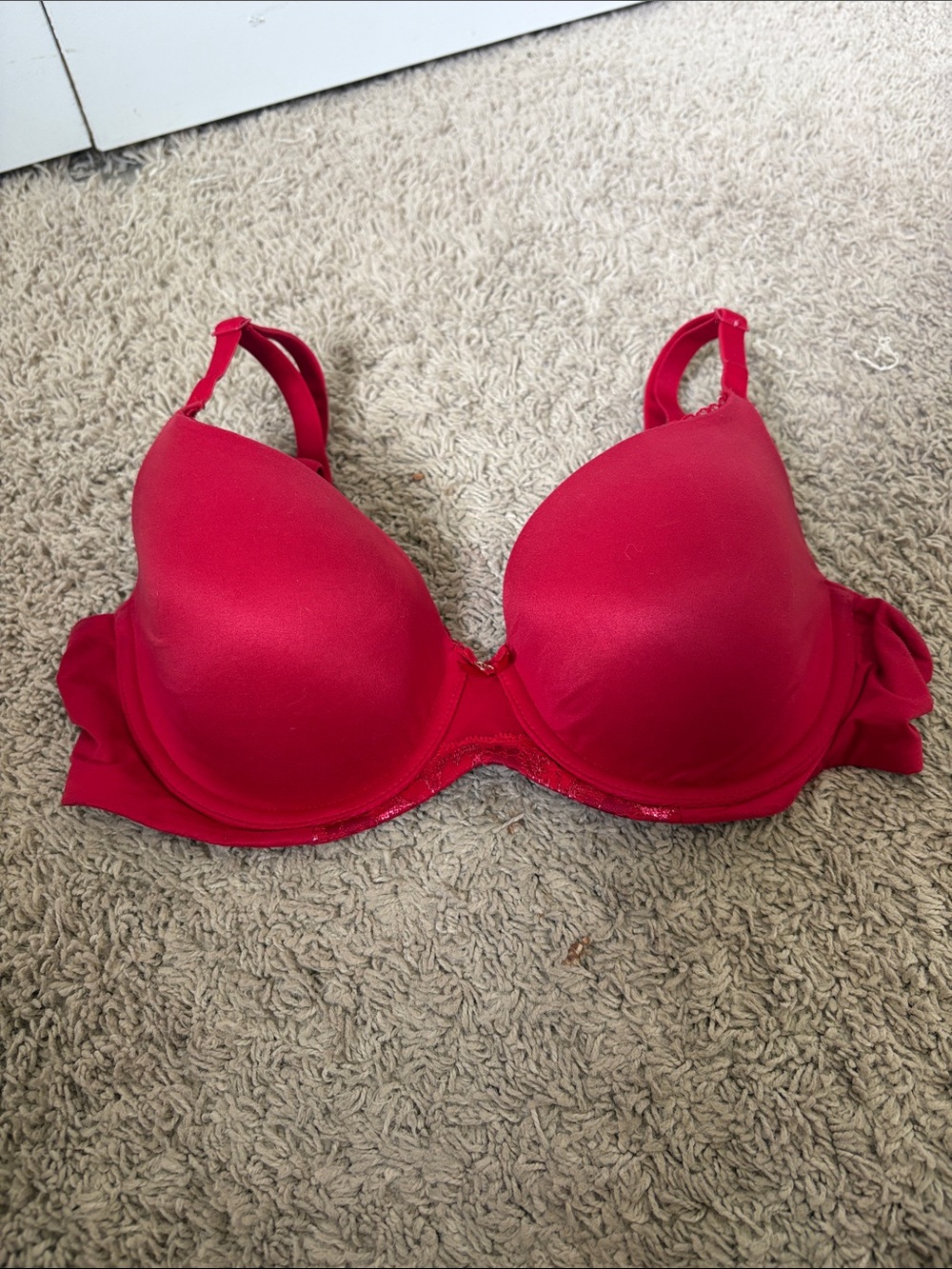 Victoria's Secret Red Padded Underwire Bra